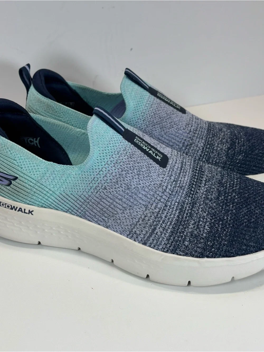 Sketchers Women’s GOwalk Flex Cali Sunset Slip In Blue Ombre Sneakers Sz 10 EUC